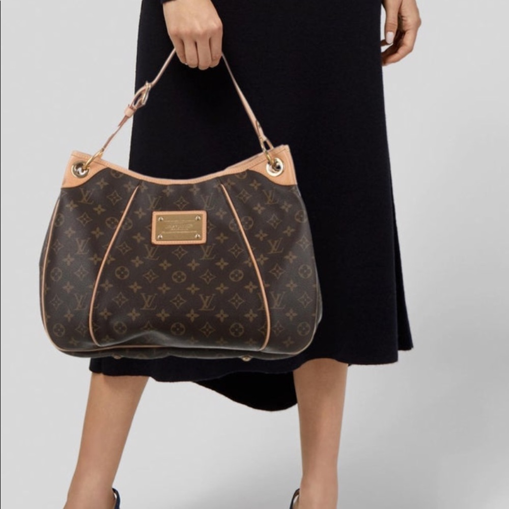 Louis Vuitton Galleria PM Bag